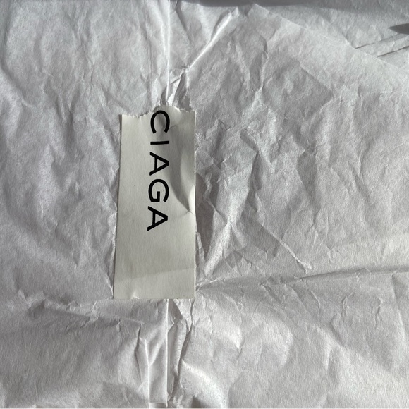 Balenciaga box only small for a wallet sized item. Has tissue paper see images - Picture 12 of 16